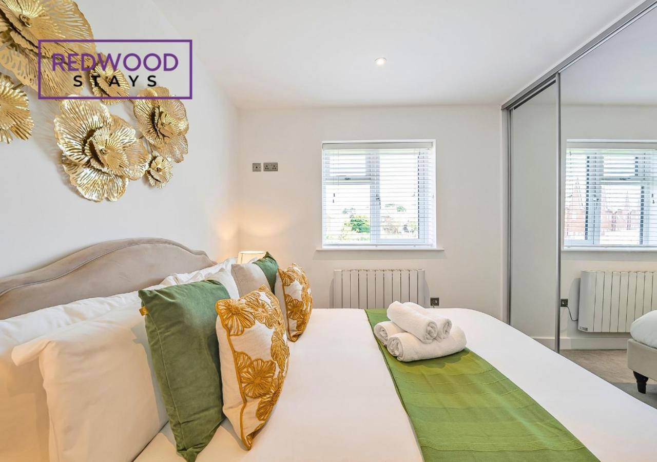 Modern Serviced Apartments For Contractors & Families With Free Parking, Wifi & Netflix By Redwood Stays Basingstoke Ngoại thất bức ảnh